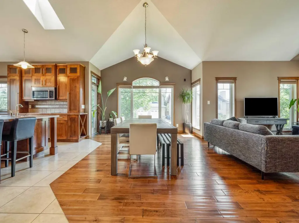 4639 62a Avenue Taber AB T1G 2J5