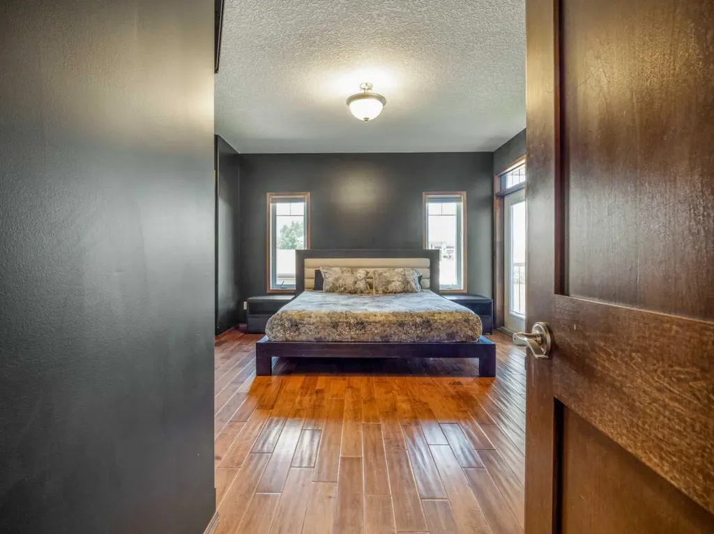 4639 62a Avenue Taber AB T1G 2J5