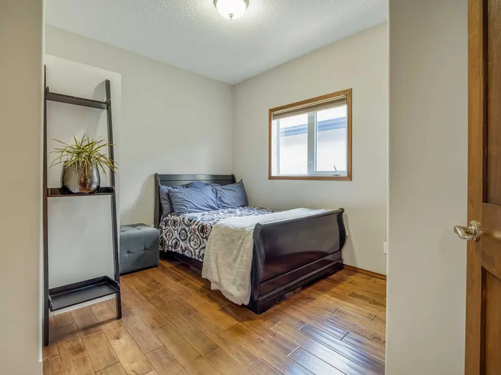 4639 62a Avenue Taber AB T1G 2J5