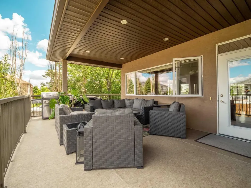 4639 62a Avenue Taber AB T1G 2J5