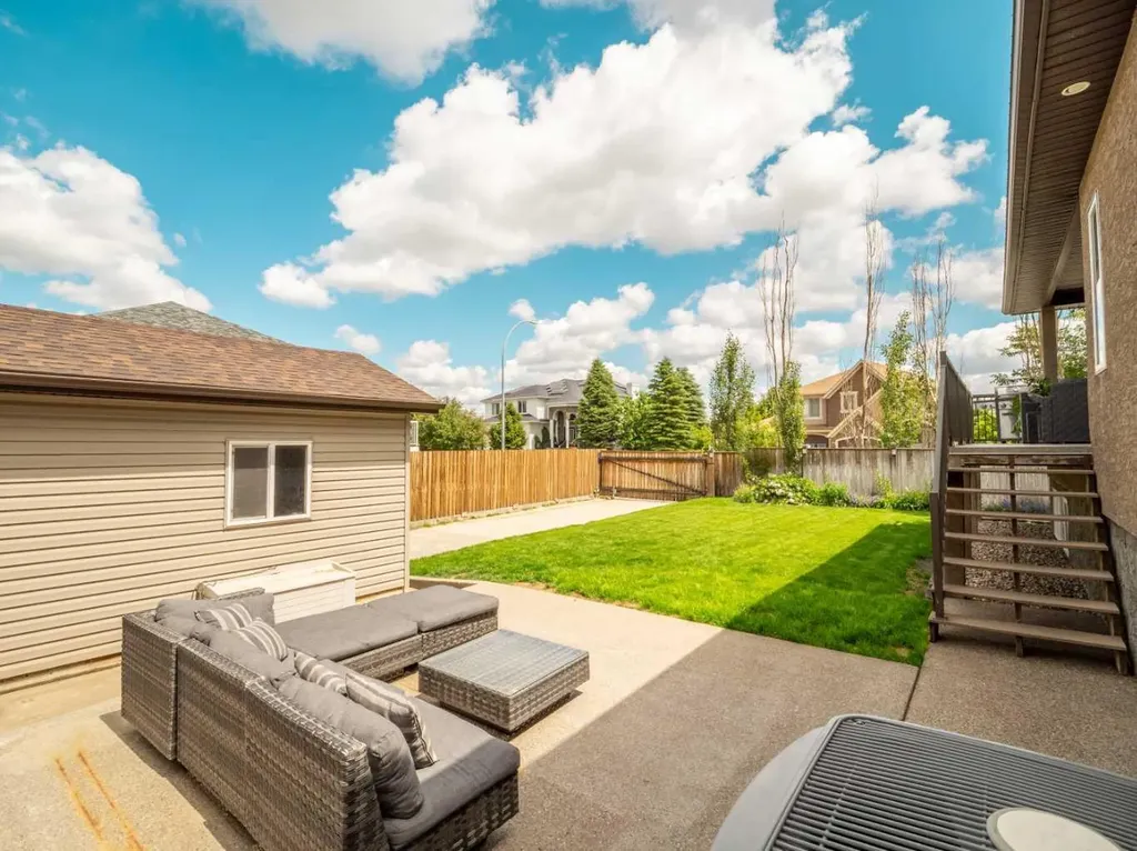 4639 62a Avenue Taber AB T1G 2J5