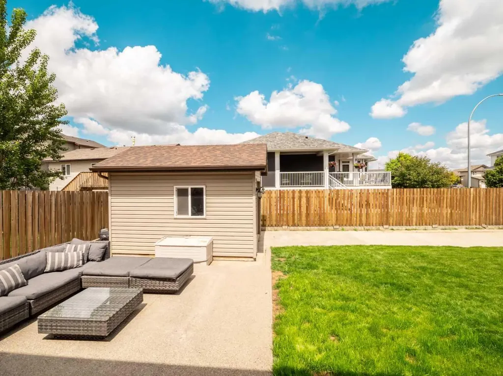 4639 62a Avenue Taber AB T1G 2J5