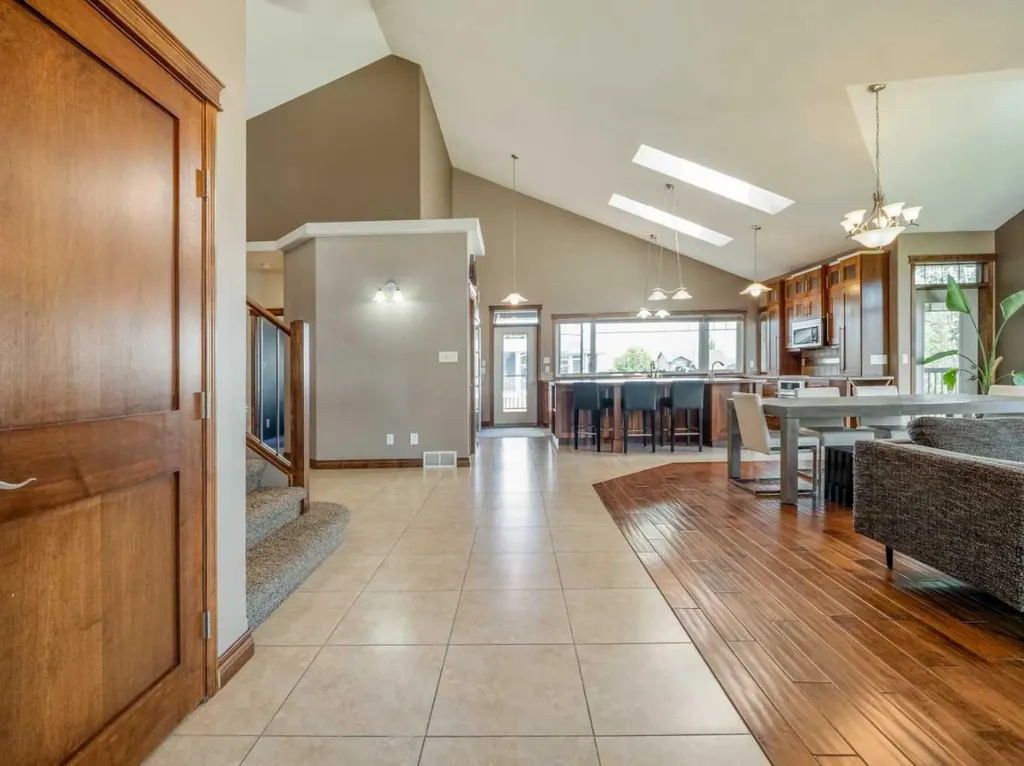 4639 62a Avenue Taber AB T1G 2J5