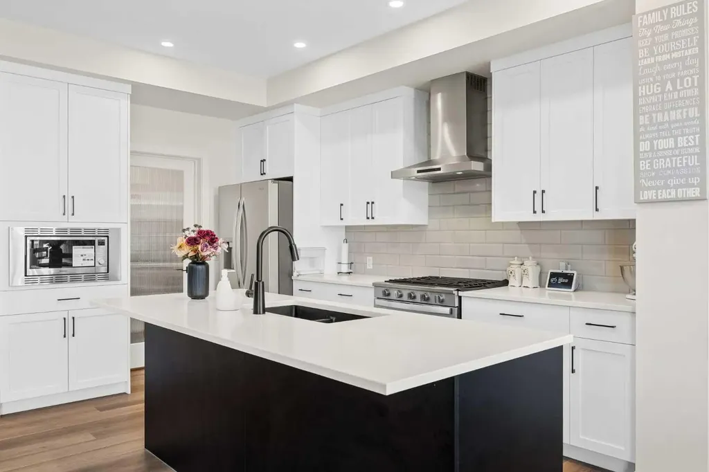 249 Chelsea Court Chestermere AB T1X2Z4