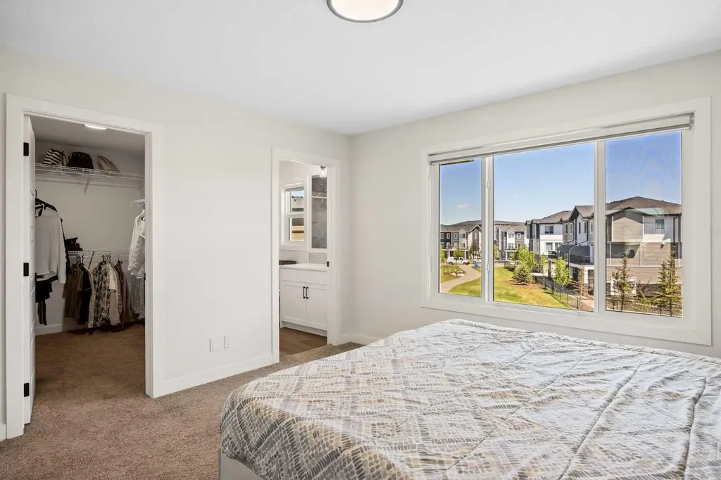 249 Chelsea Court Chestermere AB T1X2Z4