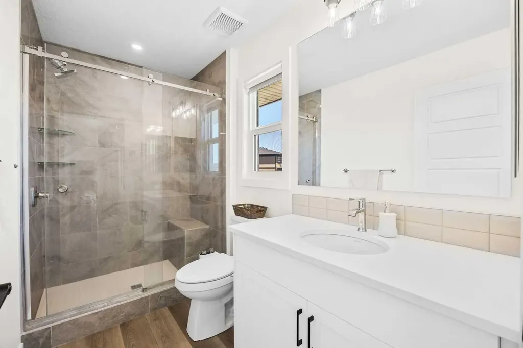 249 Chelsea Court Chestermere AB T1X2Z4