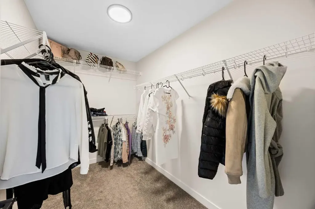 249 Chelsea Court Chestermere AB T1X2Z4