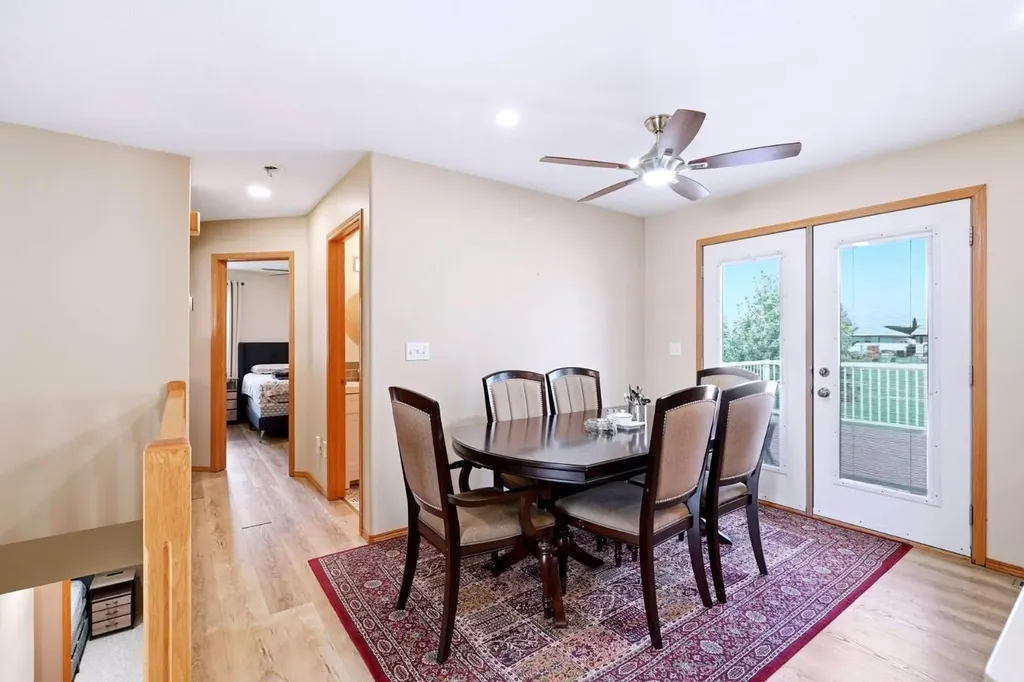 54A Avenue Crescent Innisfail AB T4G 1X8