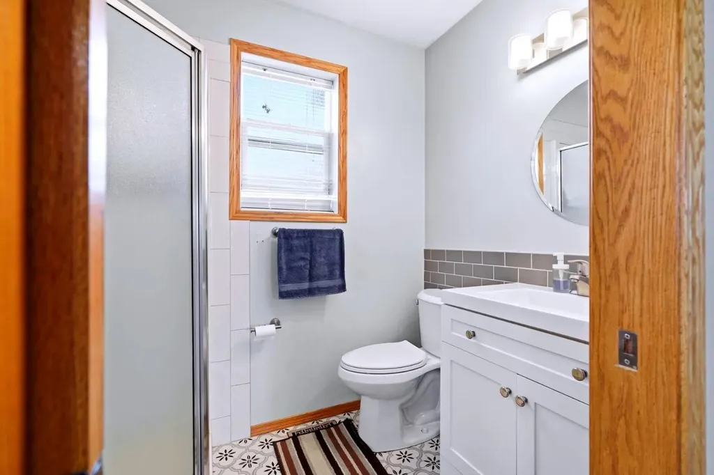 54A Avenue Crescent Innisfail AB T4G 1X8