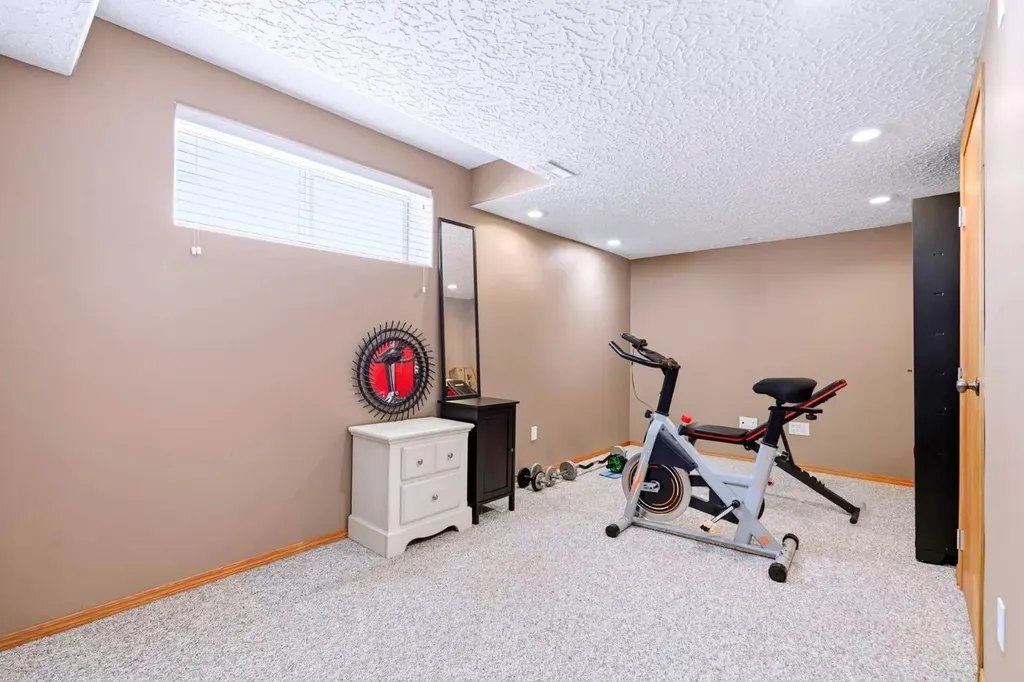54A Avenue Crescent Innisfail AB T4G 1X8
