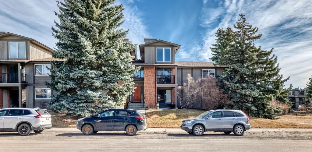 6400 Coach Hill Road SW Calgary AB T3H1B8