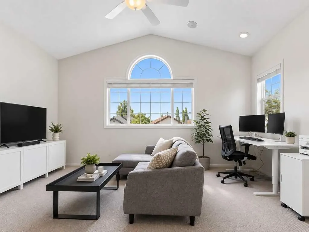 126 Tuscany Ravine Close NW Calgary AB T3L 2Y5