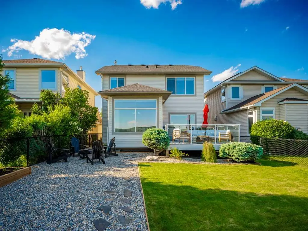 126 Tuscany Ravine Close NW Calgary AB T3L 2Y5