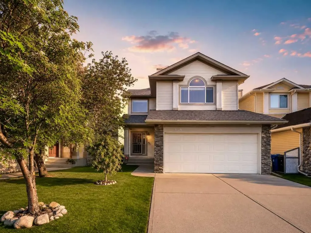 126 Tuscany Ravine Close NW Calgary AB T3L 2Y5