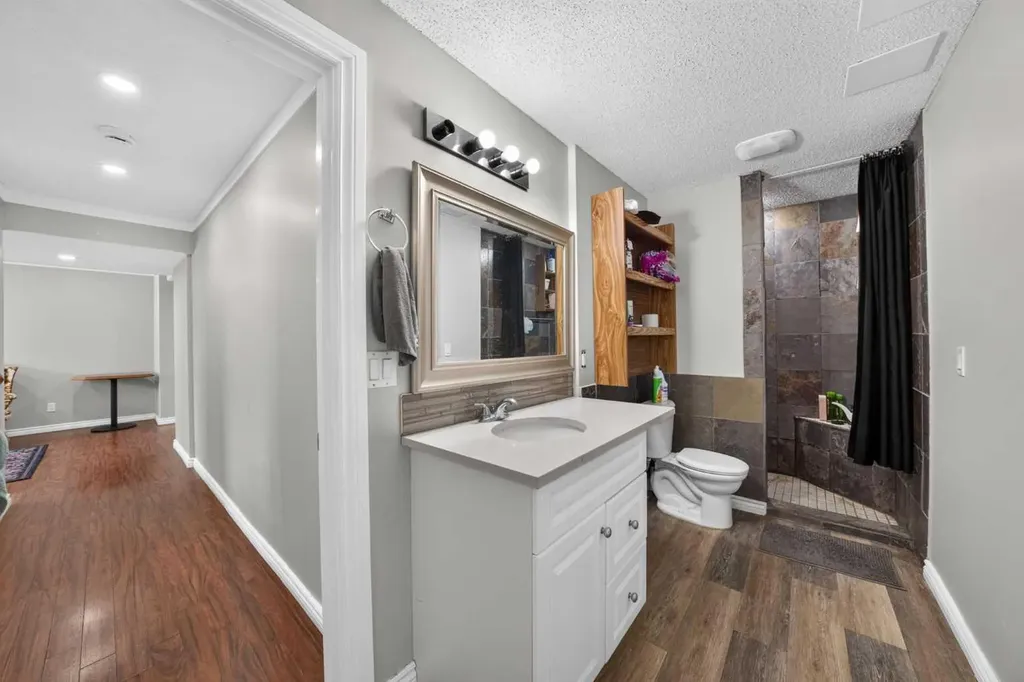 202 Silverado Range Place SW Calgary AB T2X 0B4