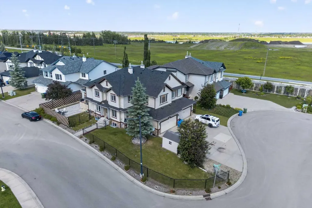 202 Silverado Range Place SW Calgary AB T2X 0B4