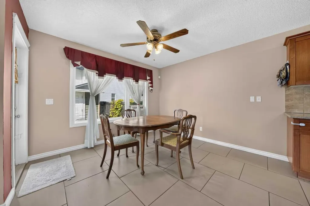 202 Silverado Range Place SW Calgary AB T2X 0B4
