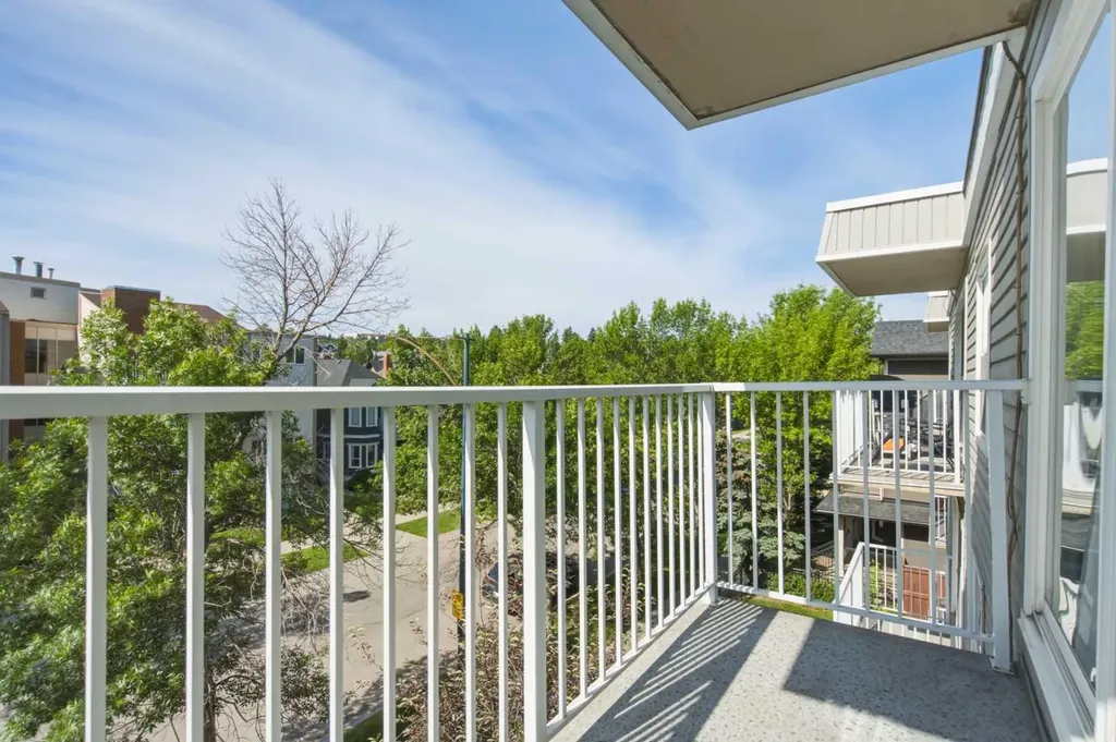 1626 14 Avenue SW Calgary AB T3C 0W5