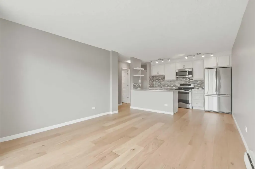 1626 14 Avenue SW Calgary AB T3C 0W5