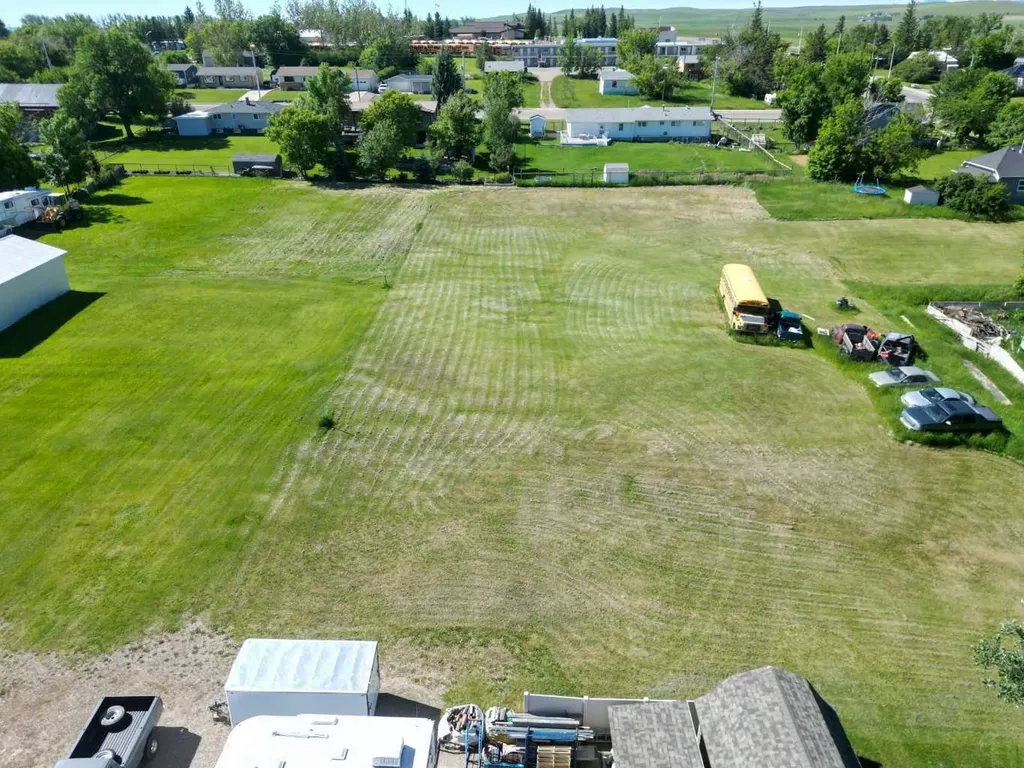 48 7th Avenue E Cardston AB T0K 0K0