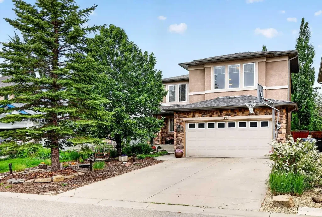 14 Evergreen Common SW Calgary AB T2Y 4N8