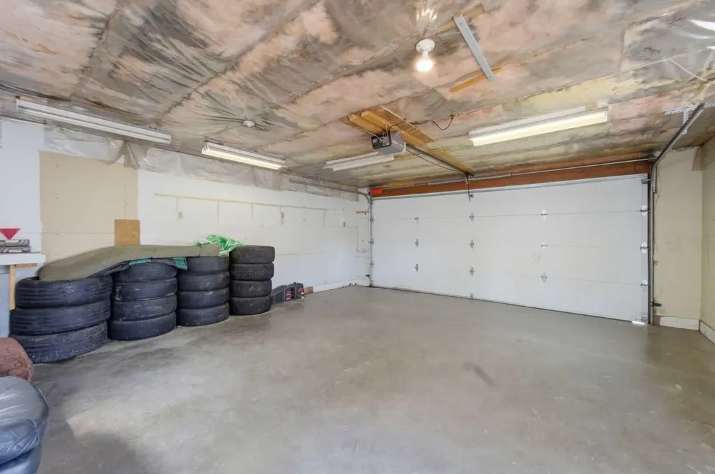 96 Falshire Close NE Calgary AB T3J3A7