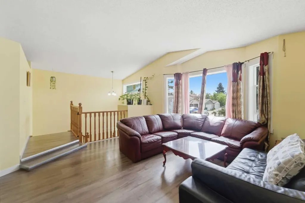 96 Falshire Close NE Calgary AB T3J3A7
