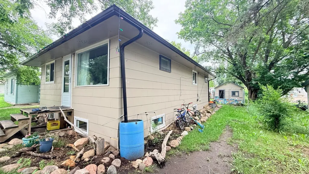 117 2 Street W Lashburn SK S0M 1H0