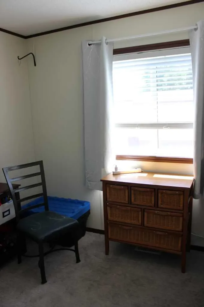 8 Prins Acres Rural Newell County Of AB T1R 1B8