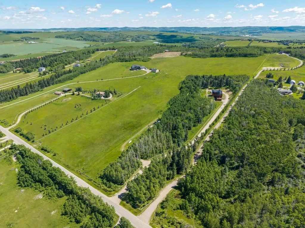 290190 240 Street W Rural Foothills County AB T1S 2Z4
