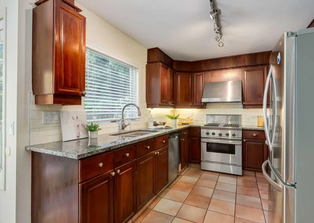 6983 Christie Estate Boulevard SW Calgary AB T3H2S5