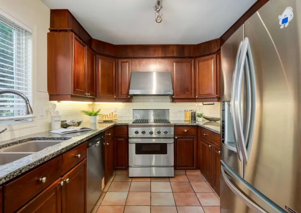 6983 Christie Estate Boulevard SW Calgary AB T3H2S5