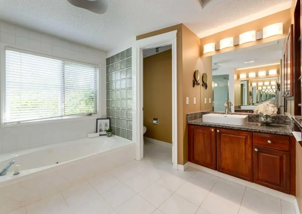 6983 Christie Estate Boulevard SW Calgary AB T3H2S5