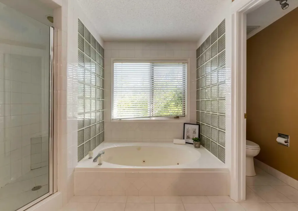 6983 Christie Estate Boulevard SW Calgary AB T3H2S5