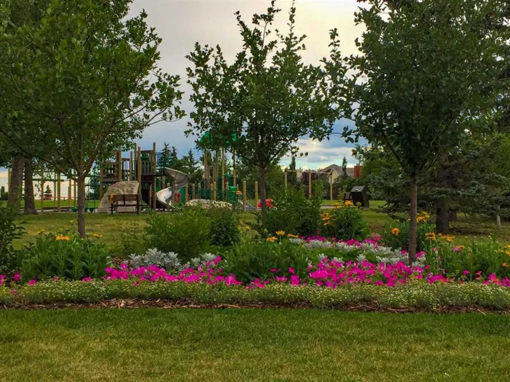 6983 Christie Estate Boulevard SW Calgary AB T3H2S5