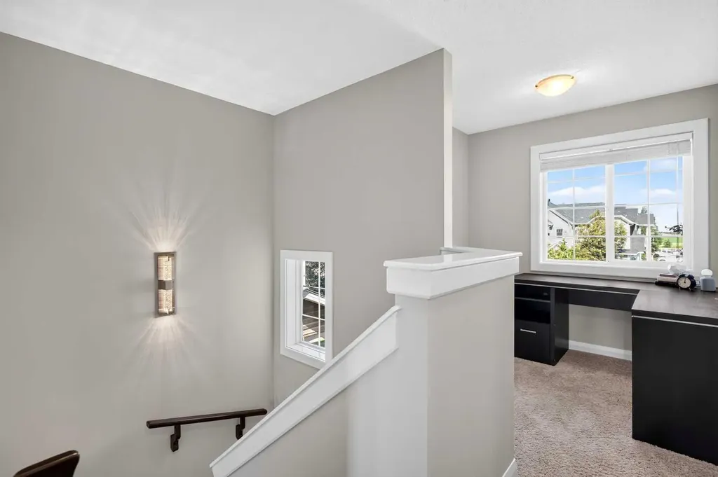 2457 Ravenswood View SE Airdrie AB T4A 0J9