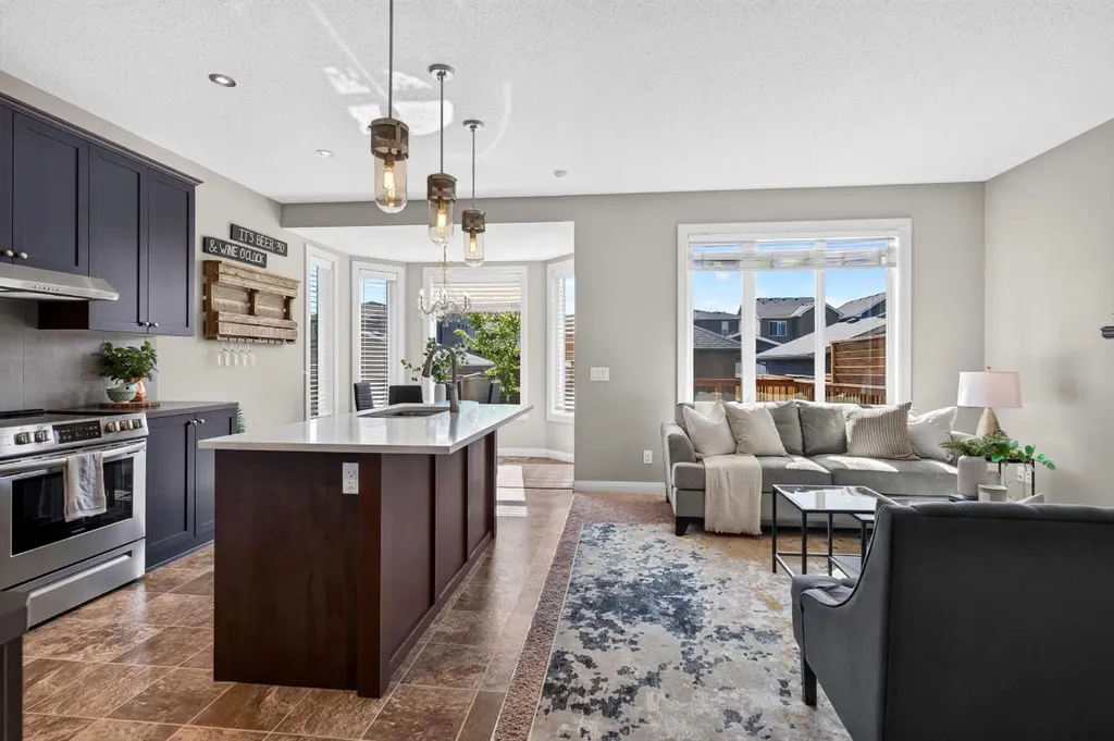 2457 Ravenswood View SE Airdrie AB T4A 0J9