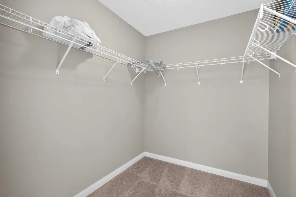 2457 Ravenswood View SE Airdrie AB T4A 0J9