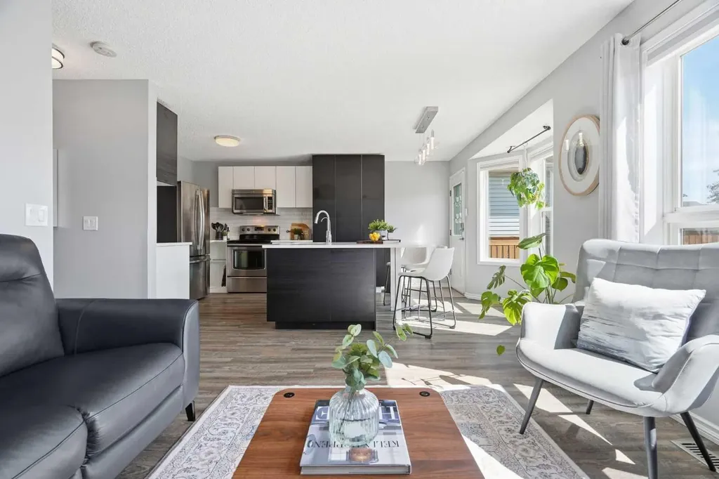 316 Harvest Rose Circle NE Calgary AB T3K 4P5