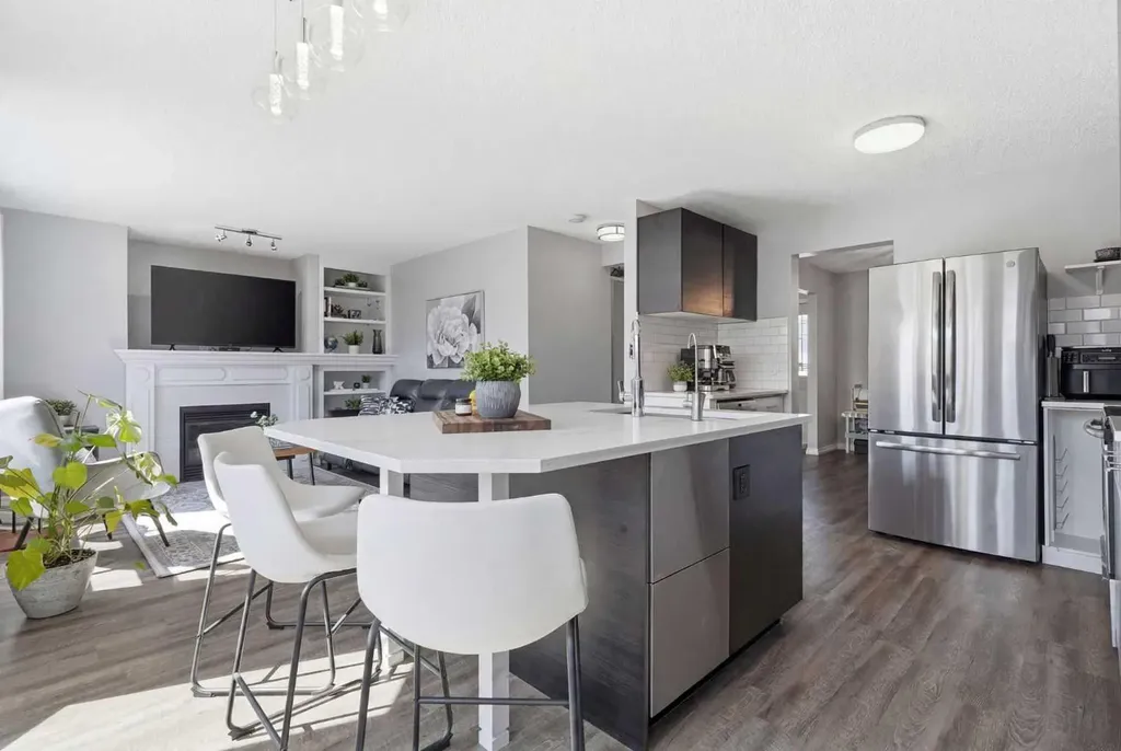 316 Harvest Rose Circle NE Calgary AB T3K 4P5