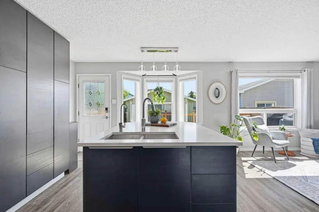 316 Harvest Rose Circle NE Calgary AB T3K 4P5