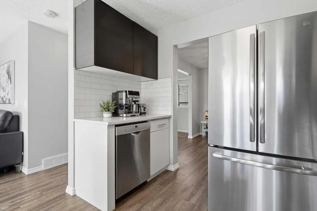 316 Harvest Rose Circle NE Calgary AB T3K 4P5