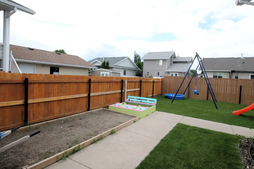 1110 25 Avenue Coaldale AB T1M 1N4