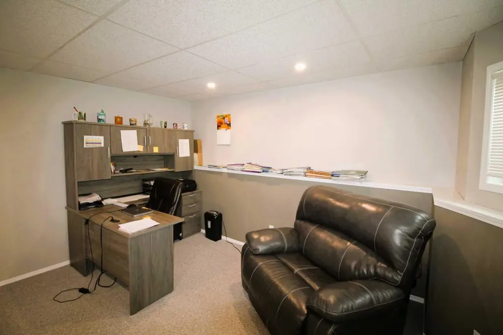 1110 25 Avenue Coaldale AB T1M 1N4