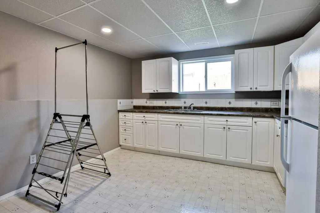 1110 25 Avenue Coaldale AB T1M 1N4