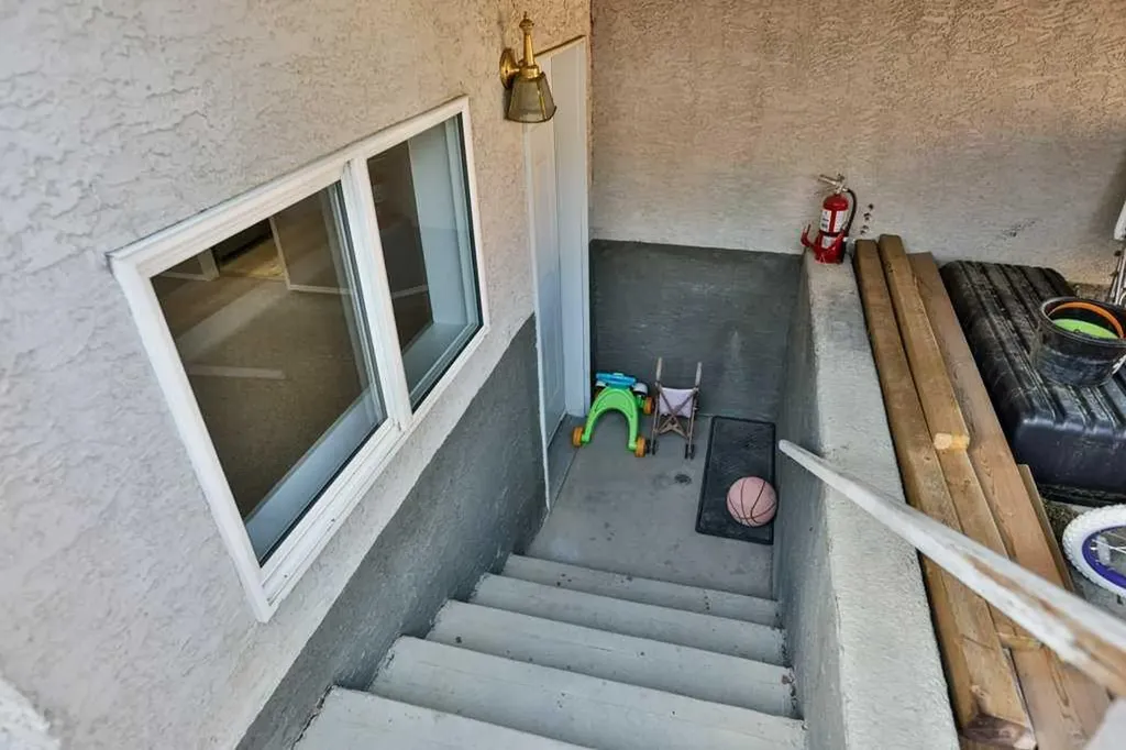 1110 25 Avenue Coaldale AB T1M 1N4