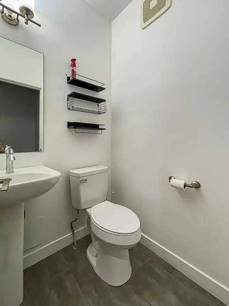 210 Athabasca Avenue Fort Mcmurray AB T9J 1G4