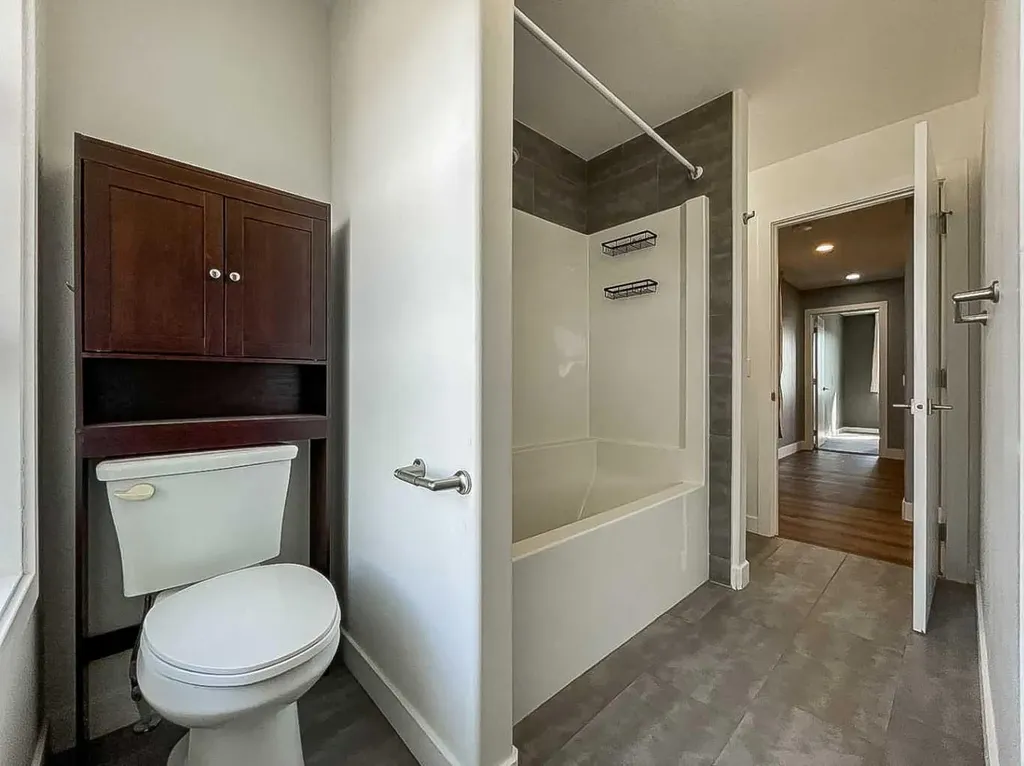 210 Athabasca Avenue Fort Mcmurray AB T9J 1G4