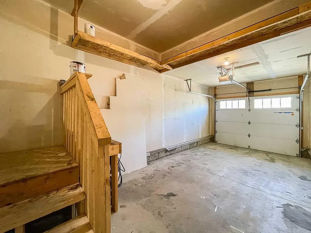 210 Athabasca Avenue Fort Mcmurray AB T9J 1G4