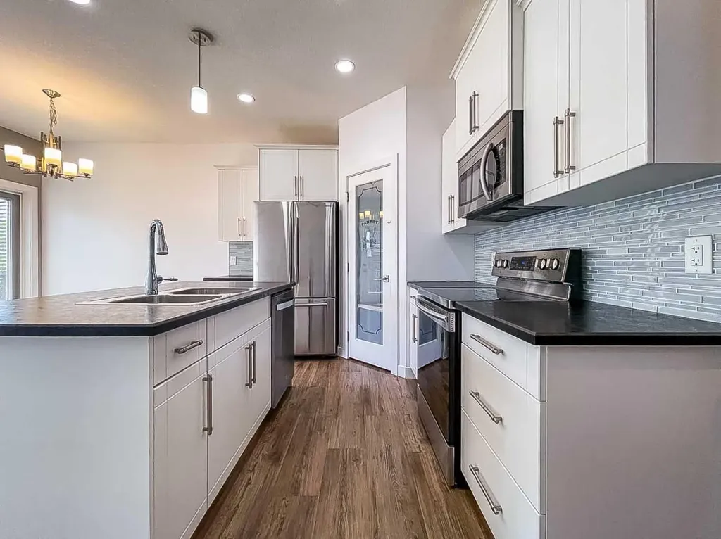 210 Athabasca Avenue Fort Mcmurray AB T9J 1G4